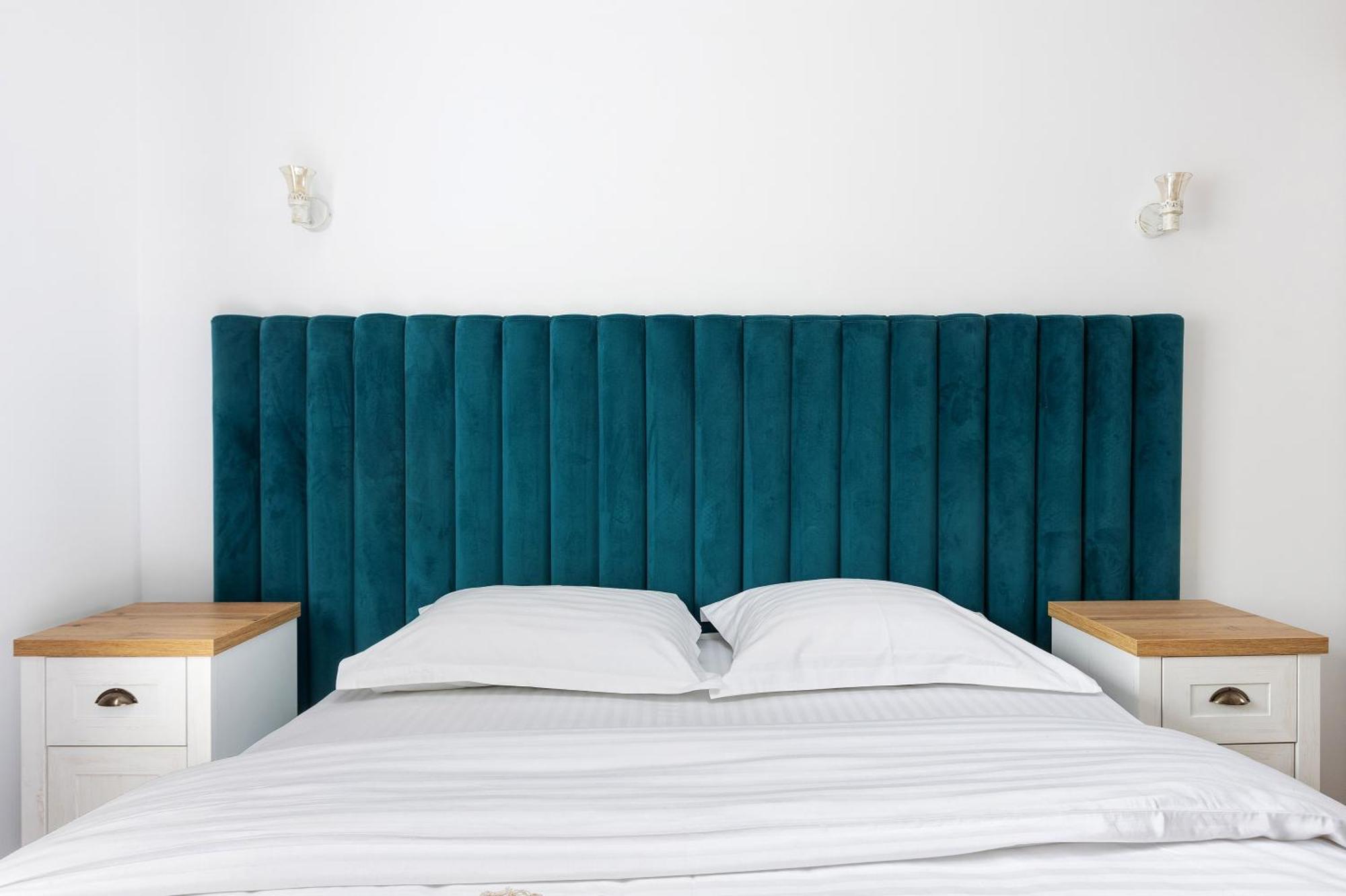 Peak Aparthotel - Old Town - By Cityhost Brasov Ngoại thất bức ảnh