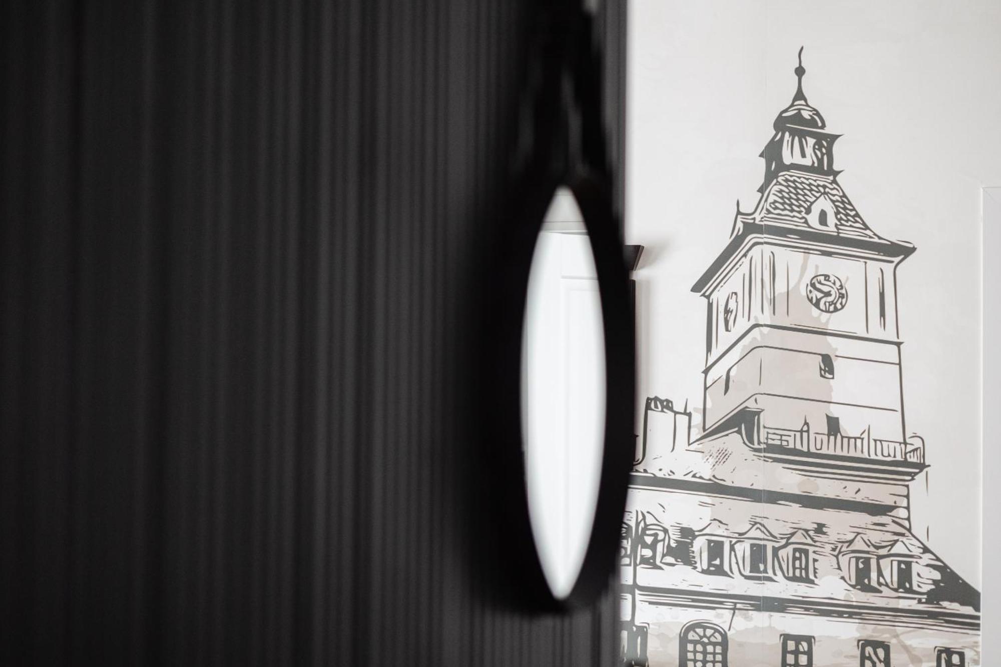 Peak Aparthotel - Old Town - By Cityhost Brasov Ngoại thất bức ảnh