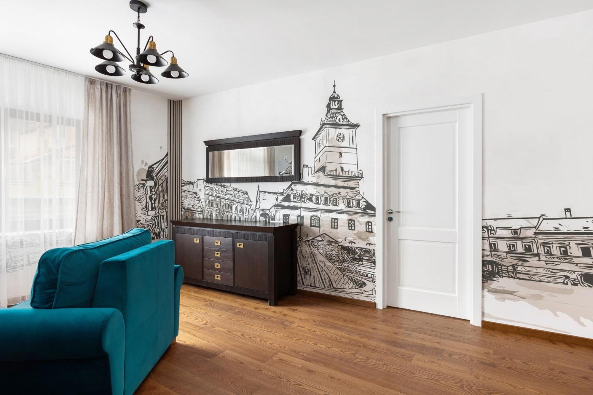 Peak Aparthotel - Old Town - By Cityhost Brasov Ngoại thất bức ảnh
